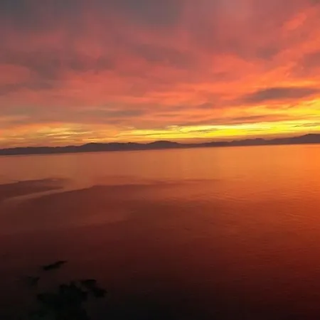 On The Rocks Διαμέρισμα Κάρυστος Εξωτερικό φωτογραφία